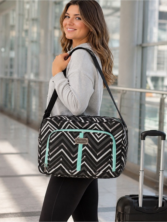 Magellan Outdoors Handbags - Magellan Outdoors Black & White Chevron Travel Crossbody with Mint Trim